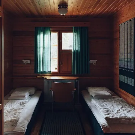 Polaris シャレー Äkäslompolo