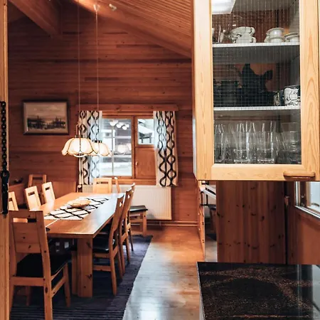 Polaris Äkäslompolo