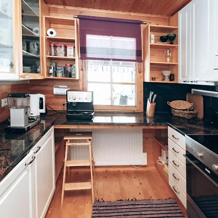 Polaris シャレー Äkäslompolo