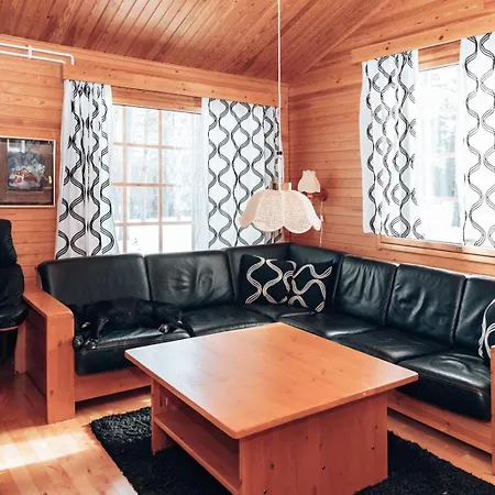 Polaris Chalet Akaslompolo