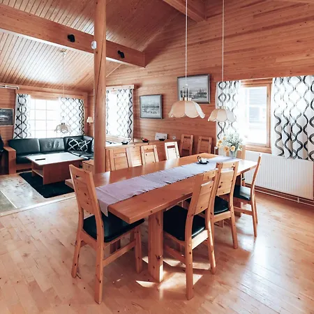Polaris Chalet