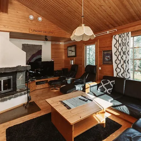 Chalet Polaris Akaslompolo