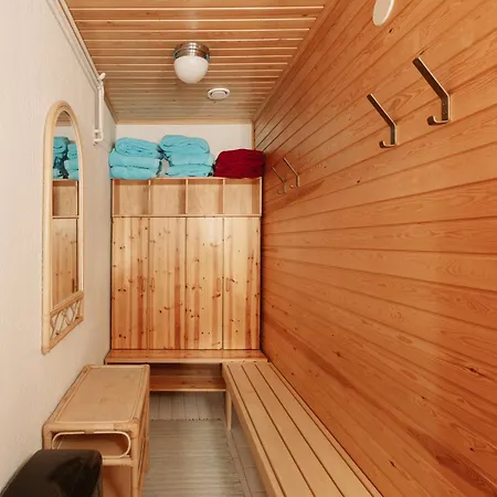 Polaris Chalet