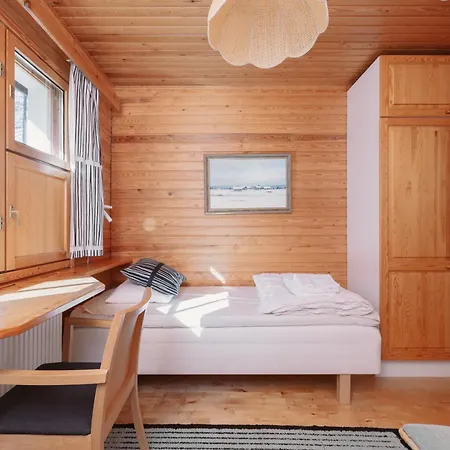 Polaris Chalet Akaslompolo