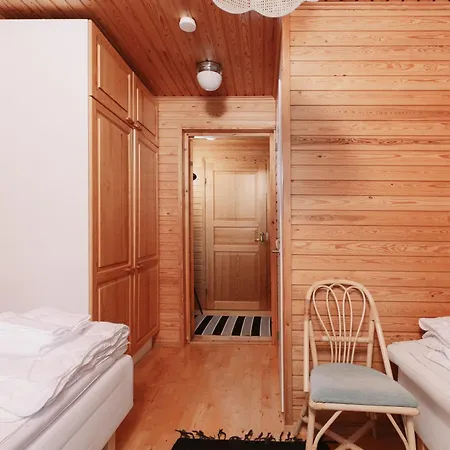 Polaris Chalet Akaslompolo